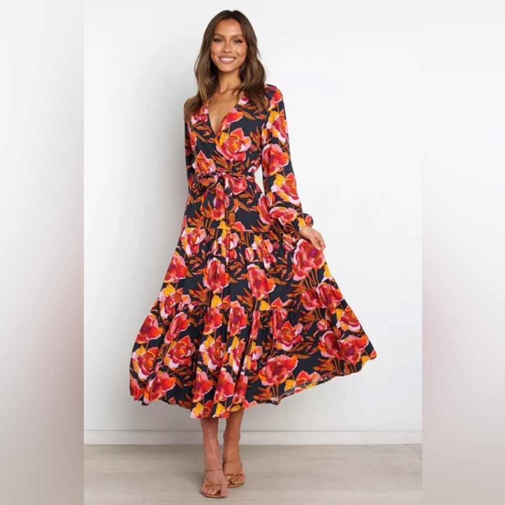 Petal & Pup Vibrant Floral Long Sleeve Dress - size small - Picture 2 of 11